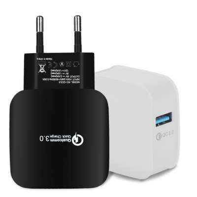 Adaptive Fast charging 5V 9V 12V Qualcomm Quick Charge 3.0 Fast charger for multiple phones